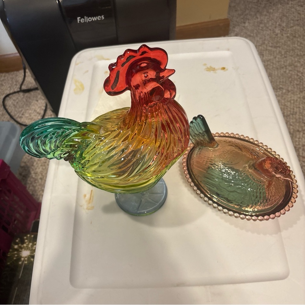Glass Rooster 11 in Figurine & chicken 7 in on a beaded nest red / green storage